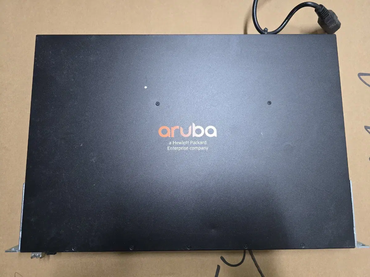 HP Aruba 2930F 24G 스위치(JL261A)